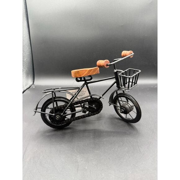 Mainstays Bike Retro Large Bicycle Black Wooden Seat and Handles 11.5" - Picture 2 of 6